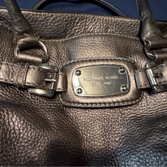 Michael Kors Silver Leather Bag - Picture 3 of 7